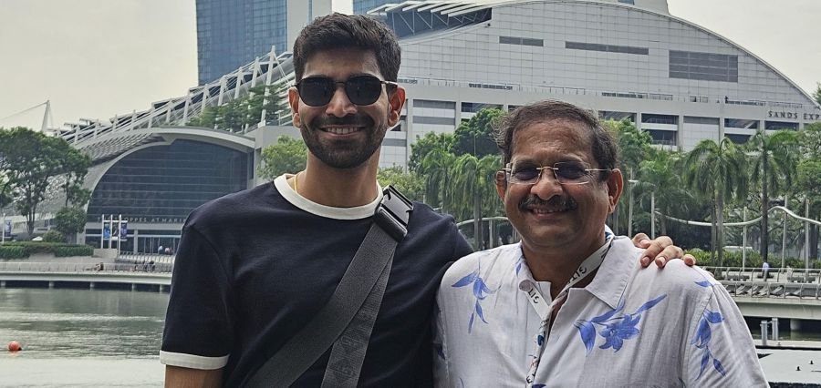 Father-Son Duo Reinvents Online Shopping in India